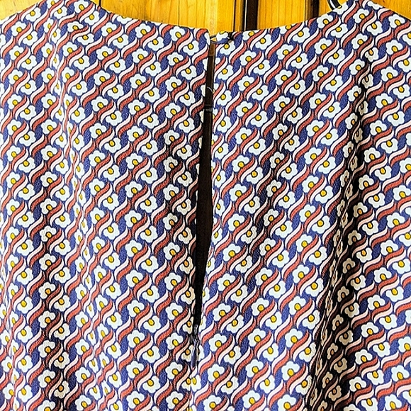 BODEN Floral Geometric Belted Jumper - Picture 9 of 16